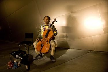 nathaniel ayers, the soloist - Caroline Tran